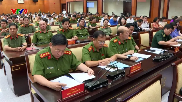 Mỗi gia đình, phường xã là pháo đài chống ma túy