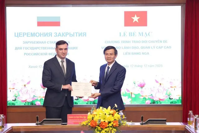 Thematic exchange programme with senior and mid-level officials from Russia concludes - Ảnh 3.