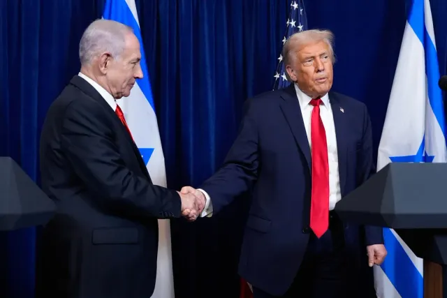 Israel vượt “lằn ranh vàng”, tiếp tục không kích dữ dội ở Gaza- Ảnh 4. Israel vượt “lằn ranh vàng”, tiếp tục không kích dữ dội ở Gaza- Ảnh 4.