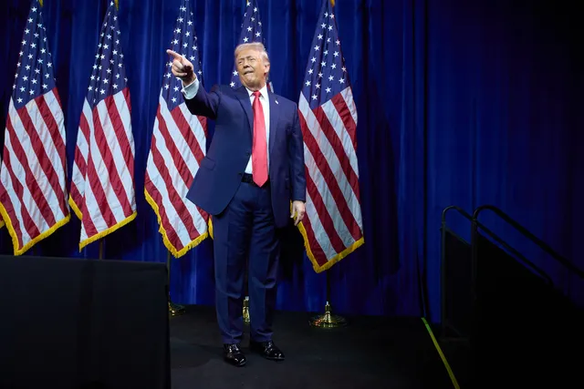Tổng thống Trump không loại trừ “phương án quân sự” với Greenland - Ảnh 1.
