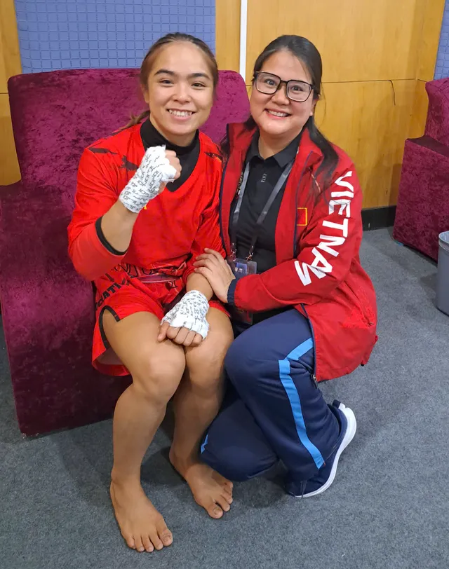 “Cô giáo mầm non” Lò Thị Phung giành HCV Châu Á sau 51 giây thượng đài- Ảnh 2.