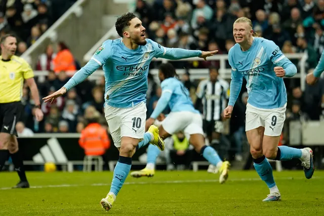 Man City thắng Newcastle 2-0, nắm lợi thế lớn ở bán kết Cup Liên đoàn- Ảnh 3.