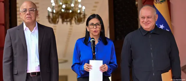 Tổng thống Trump ca ngợi lãnh đạo lâm thời Venezuela sau cuộc điện đàm dài- Ảnh 1.