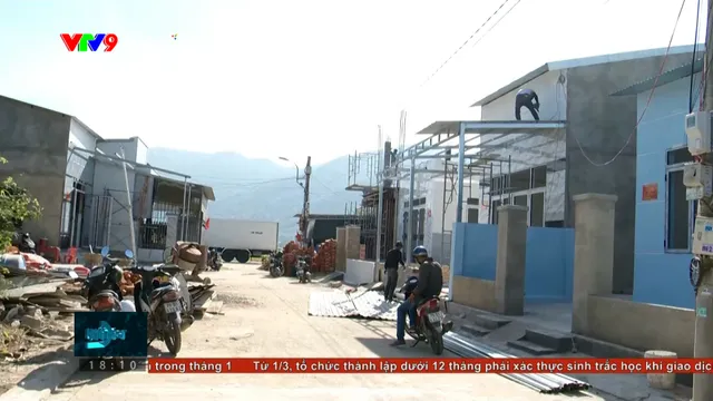 Vững niềm tin từ những ngôi nhà mới sau lũ