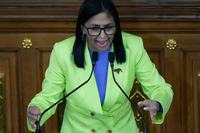 Giám đốc CIA đến Venezuela hội đàm với Tổng thống lâm thời Rodríguez - Ảnh 1.