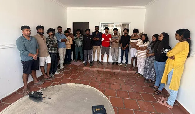 Campuchia bắt giữ 75 người nước ngoài trong chiến dịch trấn áp lừa đảo trực tuyến - Ảnh 1.