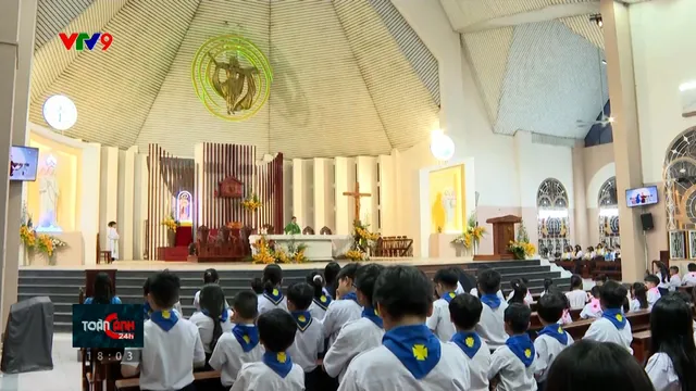 Đồng bào công giáo TP. Hồ Chí Minh hướng về Đại hội Đảng