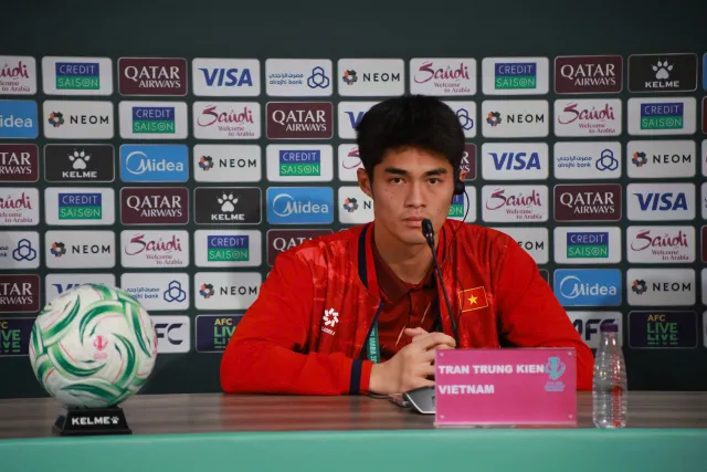 U23 Việt Nam sẵn sàng cho bán kết gặp U23 Trung Quốc- Ảnh 1. U23 Việt Nam sẵn sàng cho bán kết gặp U23 Trung Quốc- Ảnh 1.