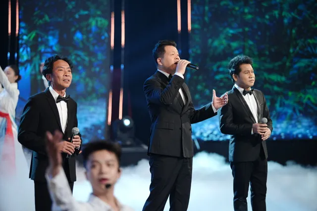 Light of Knowledge Gala 2025: Honoring the Intellectual Community, Proud of the Name Vietnam - Ảnh 2.