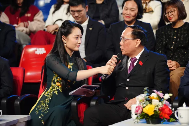 Light of Knowledge Gala 2025: Honoring the Intellectual Community, Proud of the Name Vietnam - Ảnh 6.