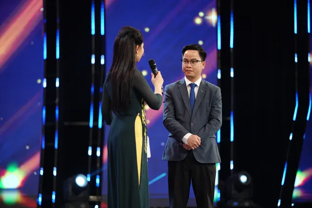 Light of Knowledge Gala 2025: Honoring the Intellectual Community, Proud of the Name Vietnam - Ảnh 11.