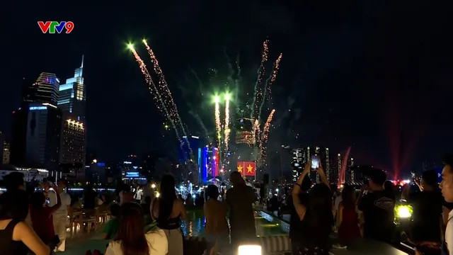 Làm mới động lực tăng trưởng thương mại - dịch vụ