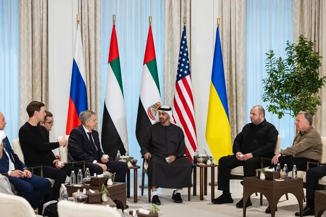 Đàm phán ba bên Nga - Mỹ - Ukraine mang tính xây dựng nhưng vẫn còn nhiều thách thức - Ảnh 1.