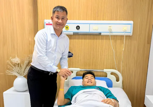 Ca phẫu thuật của Hiểu Minh thành công tốt đẹp- Ảnh 1.