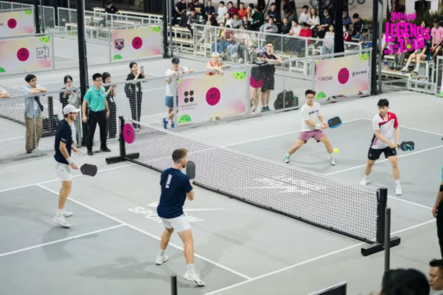 Dàn sao pickleball quốc tế thi đấu, giao lưu sôi nổi tại Việt Nam, kết nối cộng đồng người hâm mộ- Ảnh 2.