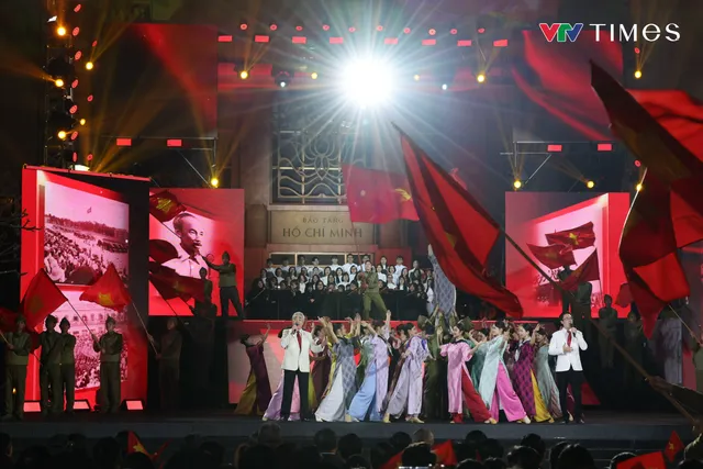 “Building the Nation with Our Own Hands”: A Deeply Moving and Proud Moment, Live-broadcasted Nationwide - Ảnh 8.