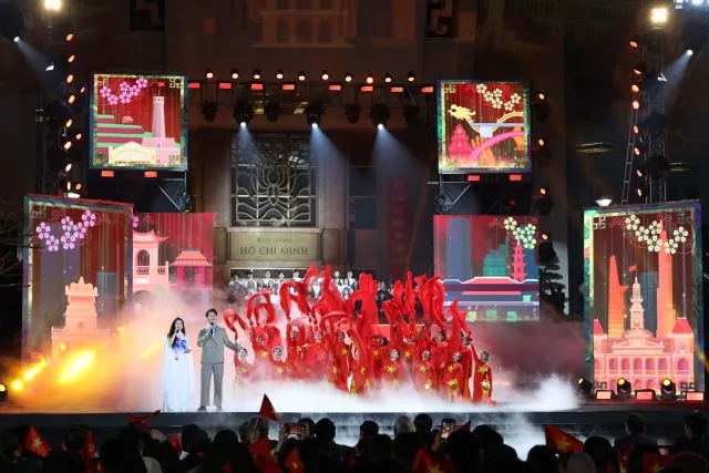 “Building the Nation with Our Own Hands”: A Deeply Moving and Proud Moment, Live-broadcasted Nationwide - Ảnh 11.