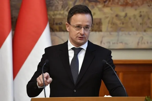 Hungary yêu cầu EU hủy lệnh cấm nhập khẩu năng lượng từ Nga- Ảnh 1. Hungary yêu cầu EU hủy lệnh cấm nhập khẩu năng lượng từ Nga- Ảnh 1.