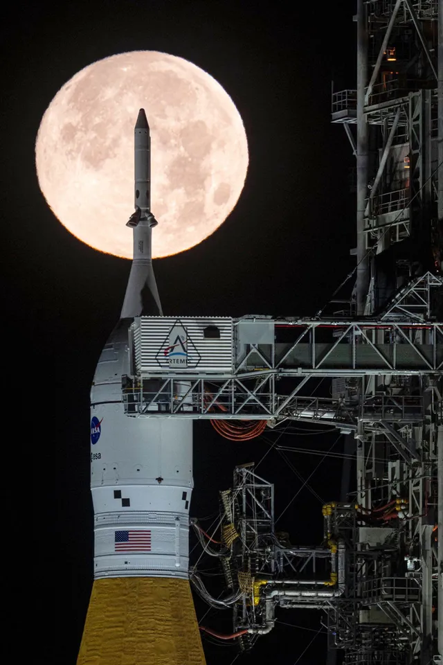 NASA hoãn sứ mệnh Artemis 2, lùi lịch phóng sang tháng 3- Ảnh 1. NASA hoãn sứ mệnh Artemis 2, lùi lịch phóng sang tháng 3- Ảnh 1.