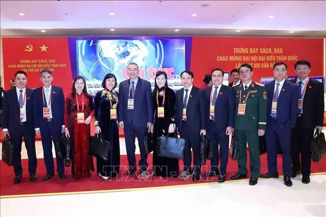 14th National Party Congress convenes preparatory session in Hanoi - Ảnh 1.