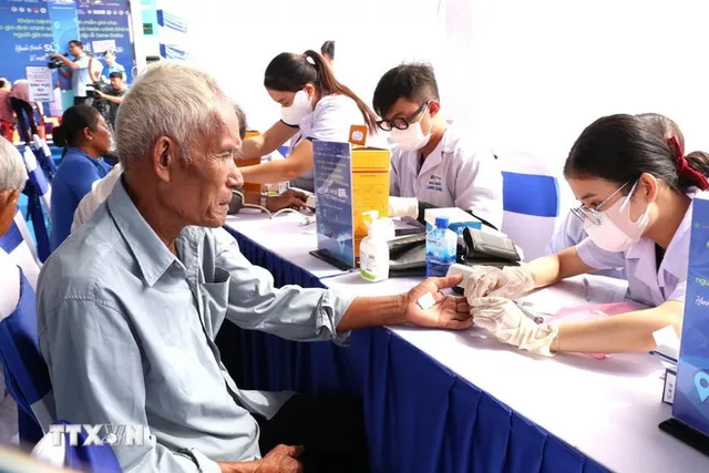 Making breakthroughs via policies for older persons - Ảnh 1.