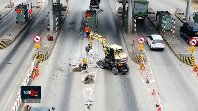 TP. Hồ Chí Minh bắt đầu tháo dỡ trạm thu phí trên QL51