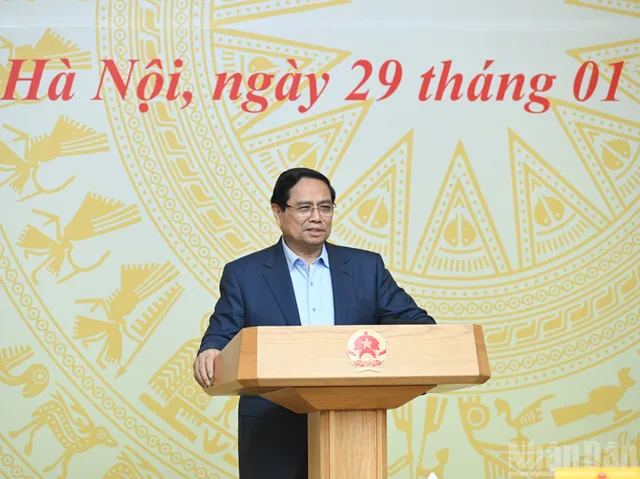 In Pictures: PM chairs the 17th Meeting of the Central Emulation and Commendation Council - Ảnh 1.