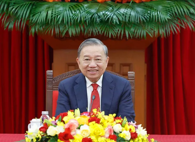 Vietnamese, Cuban Party leaders holds phone talks - Ảnh 1.