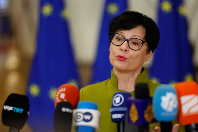 EU tìm cách hàn gắn quan hệ với Thổ Nhĩ Kỳ sau xung đột ở Ukraine - Ảnh 1. EU tìm cách hàn gắn quan hệ với Thổ Nhĩ Kỳ sau xung đột ở Ukraine - Ảnh 1.