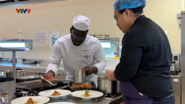 Trường dạy nấu ăn không rác thải