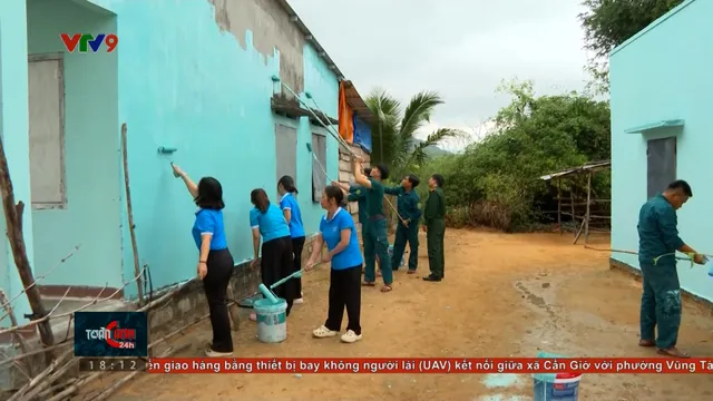 Sơn sửa nhà cho đồng bào dân tộc thiểu số đón Tết