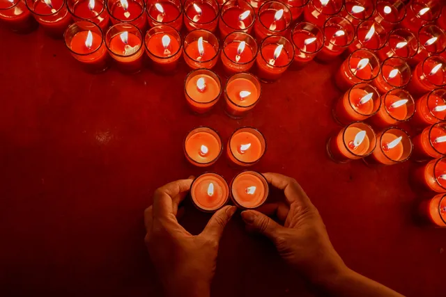 Không khí đón Tết Nguyên đán rộn ràng tại nhiều quốc gia châu Á- Ảnh 1. Không khí đón Tết Nguyên đán rộn ràng tại nhiều quốc gia châu Á- Ảnh 1.