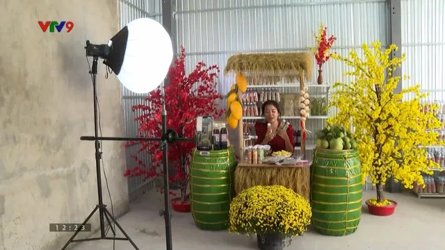 Đặc sản Tết lên sàn đón Xuân