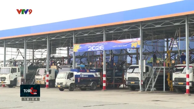 Tổng kho xăng dầu Nhà Bè - Những người giữ cho mạch máu kinh tế thông suốt