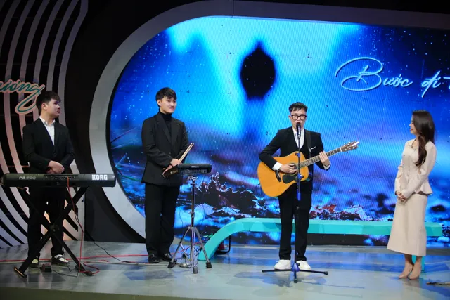 Station of Love: Steps in Hope - Ảnh 1.