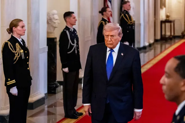 Tổng thống Trump cảnh báo xung đột với Iran có thể kéo dài- Ảnh 1. Tổng thống Trump cảnh báo xung đột với Iran có thể kéo dài- Ảnh 1.