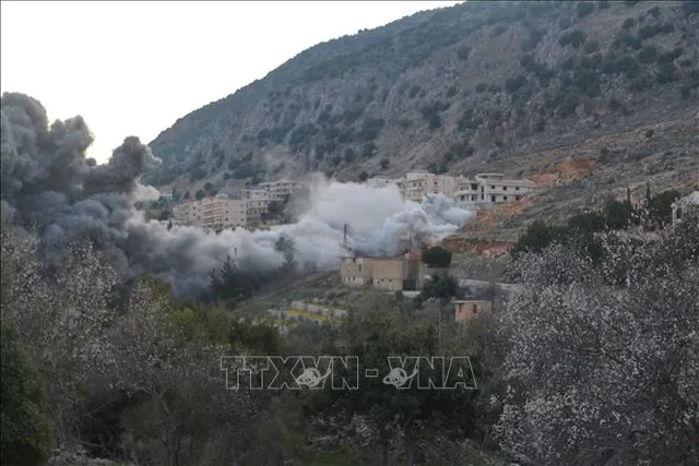 CẬP NHẬT Xung đột tại Trung Đông: Đại sứ quán Mỹ tại Saudi Arabia bị tấn công - Ảnh 1.