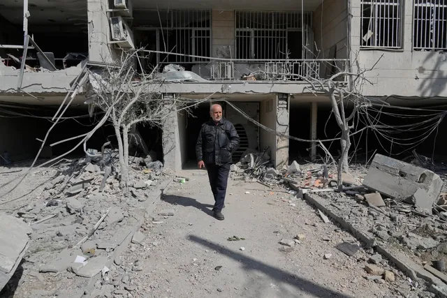 CẬP NHẬT Xung đột tại Trung Đông: Mỹ sẽ tấn công sâu hơn vào lãnh thổ Iran - Ảnh 1.