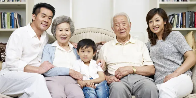 Trung Quốc xây dựng "xã hội thân thiện với sinh đẻ", ứng phó già hóa dân số- Ảnh 1.