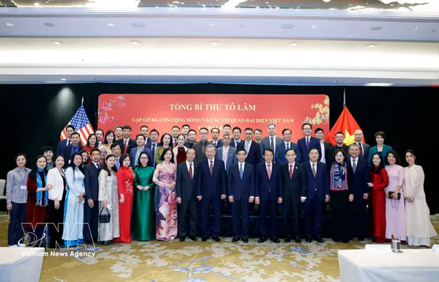 Party chief meets with representatives of Vietnamese community, agencies in US - Ảnh 1.