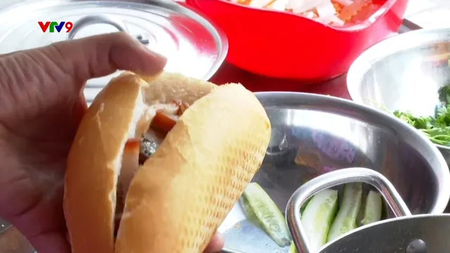 Bánh mì Sài Gòn: Khi biểu tượng ẩm thực bị đầu độc bởi lợi nhuận