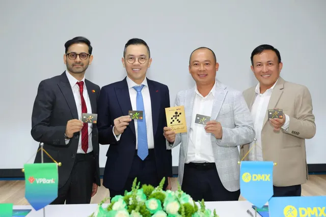 Mastercard, VPBank and Dien May Xanh Launch the VPBank MWG Mastercard Credit Card - Ảnh 1.