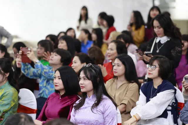 VTV Trade Union Hosts Activities to Celebrate   International Women’s Day (March 8) - Ảnh 3.