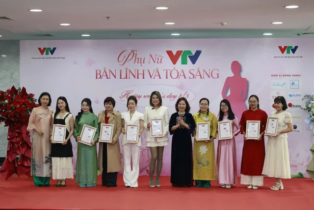VTV Trade Union Hosts Activities to Celebrate   International Women’s Day (March 8) - Ảnh 9.