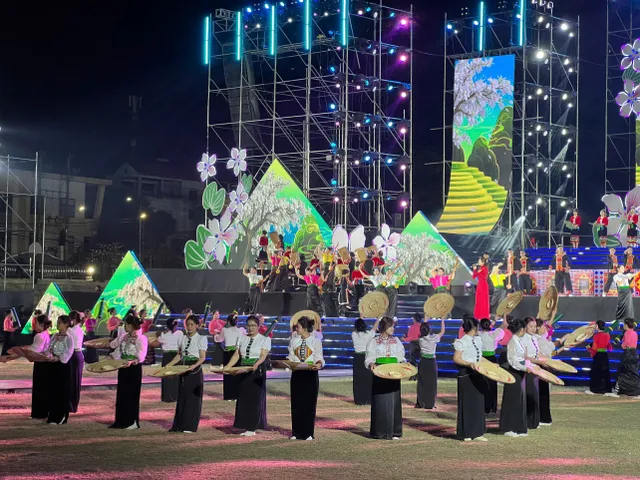 Ban Flower Festival 2026 titled Ban Flower - The Aspiration of Dien Bien, will   be broadcast live at  8:00 PM on VTV1 - Ảnh 2.