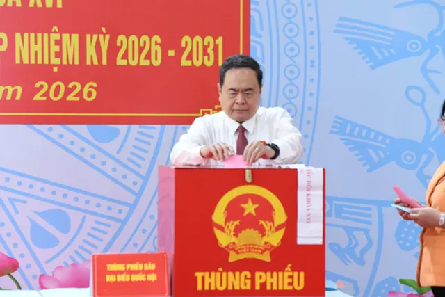 Cập nhật Ngày bầu cử 15/3: Cử tri cả nước bắt đầu tham gia bỏ phiếu - Ảnh 2.