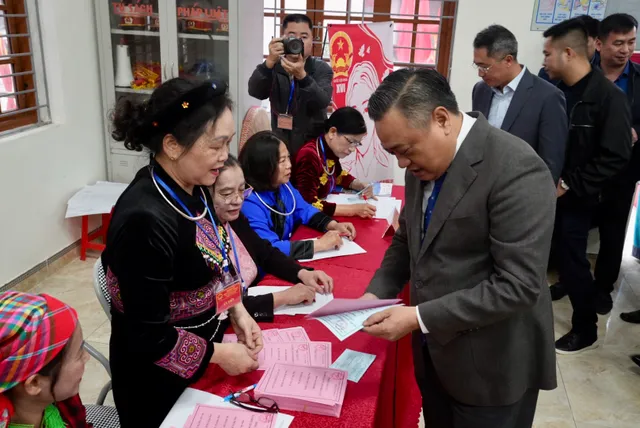 Cập nhật Ngày bầu cử 15/3: Khoảng 30 triệu cử tri đã bỏ phiếu - Ảnh 2.