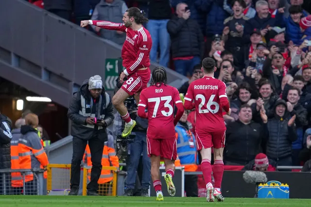 Hòa Tottenham, Liverpool lỡ cơ hội vào top 4- Ảnh 1.