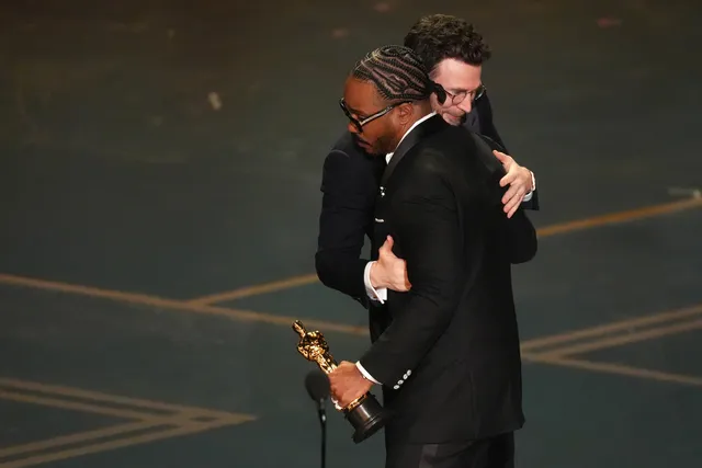 Lễ trao giải Oscars lần thứ 98: "One Battle After Another" giành Phim xuất sắc nhất, mang về 6 tượng vàng - Ảnh 15.