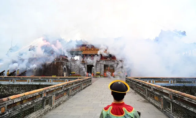 Phát triển công nghiệp văn hoá: Kể câu chuyện Việt Nam ra thế giới- Ảnh 8. Phát triển công nghiệp văn hoá: Kể câu chuyện Việt Nam ra thế giới- Ảnh 8.